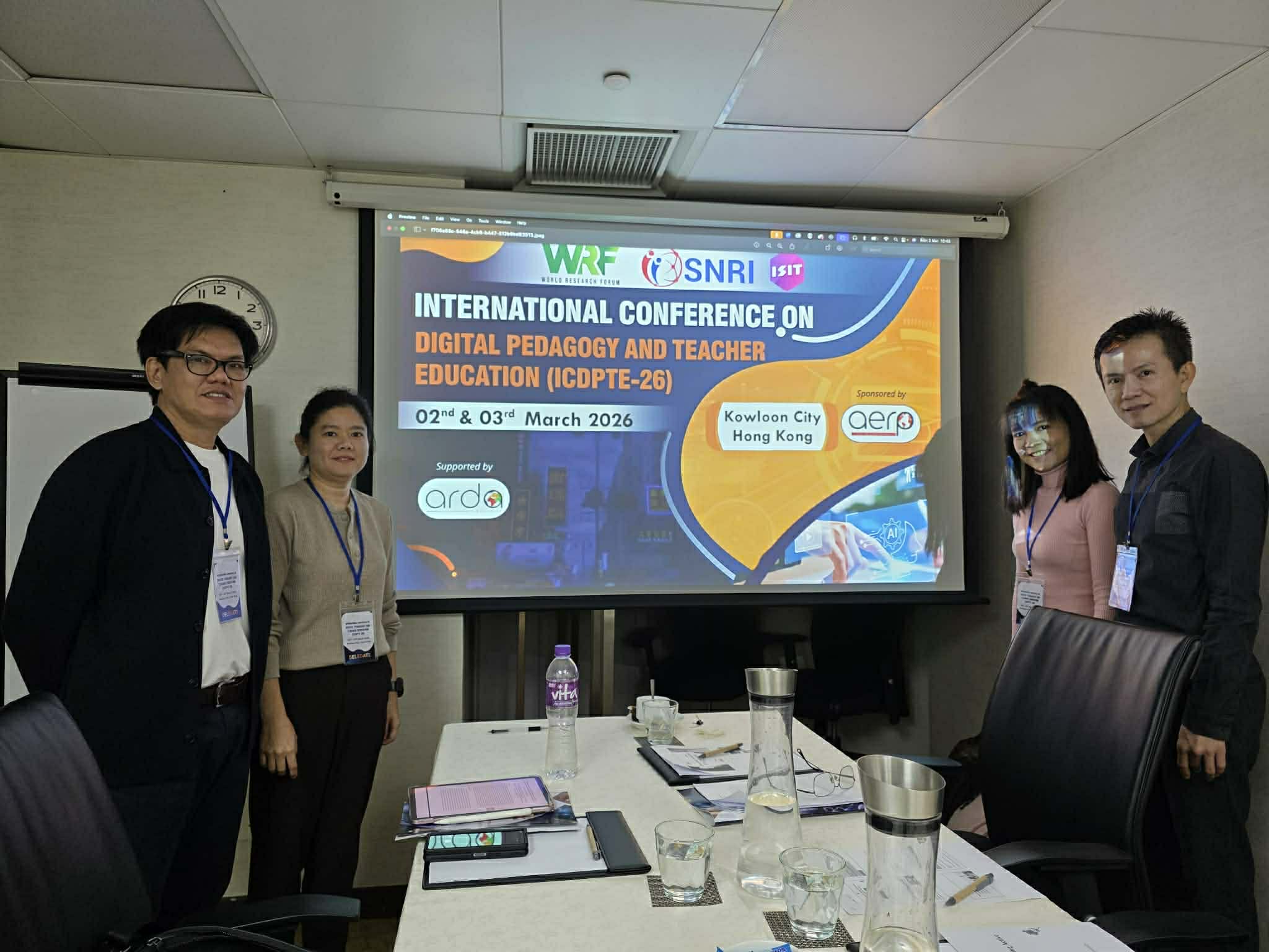 Conference moment