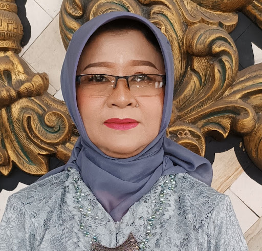 Prof. Dr. Tri Gunarsih